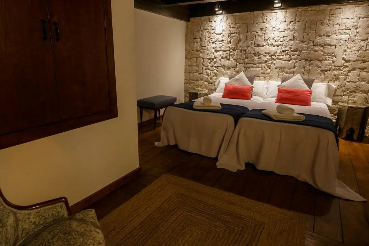 Meraki Suites Dauro Granada Spain